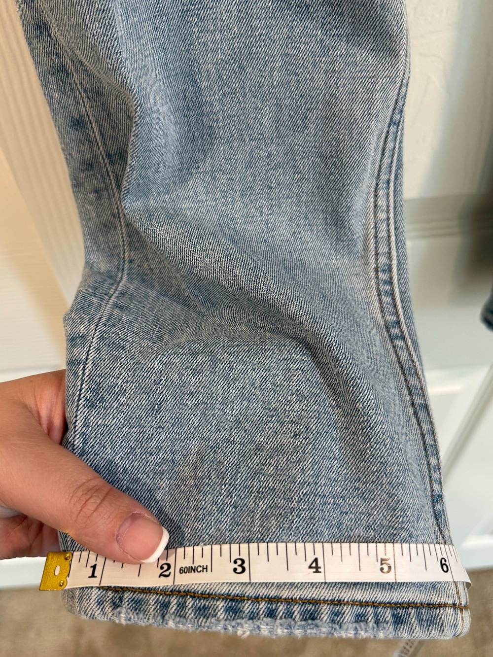 Abercrombie and Fitch “The 90s Slim Straight” Ultra High Rise Light Wash Jeans - Picture 6 of 6
